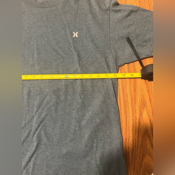 Hurley Men’s T-Shirt | Size Medium - Picture 4 of 5